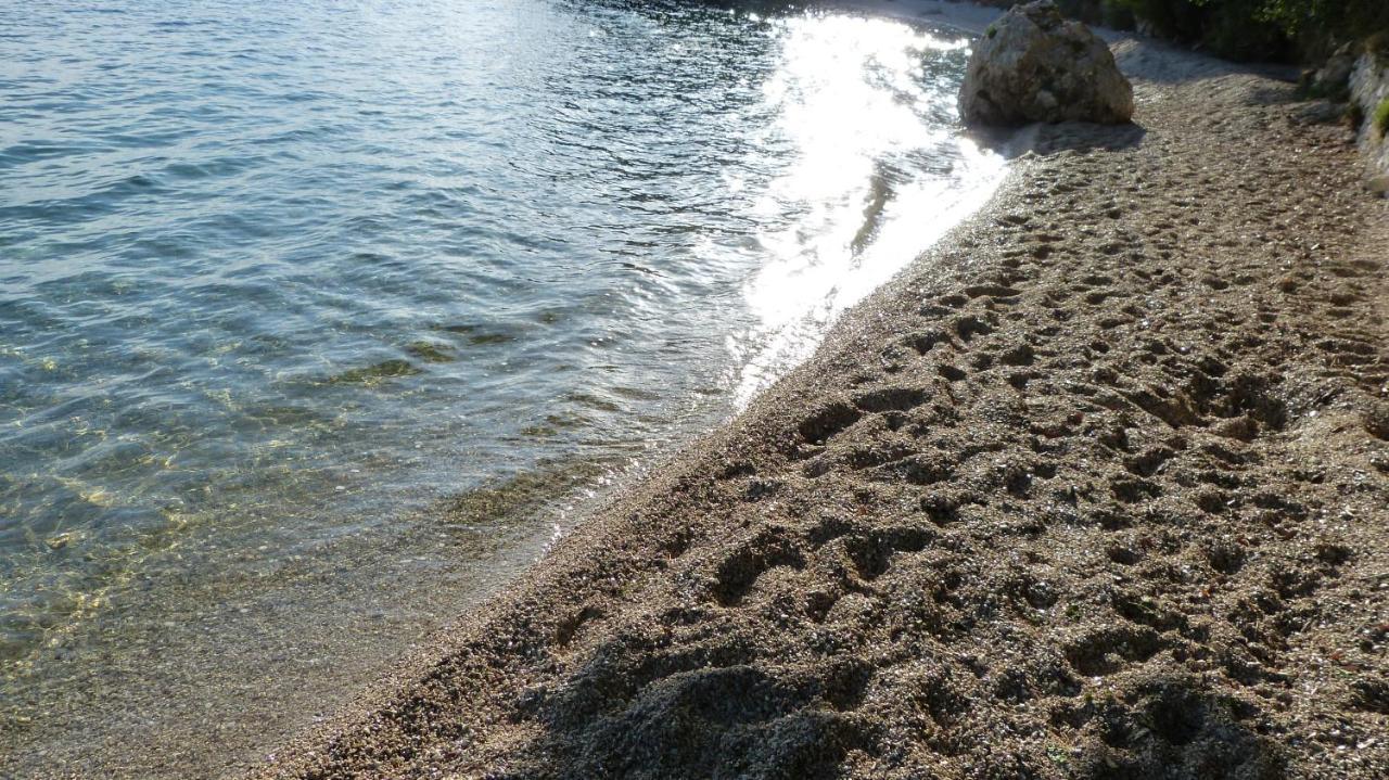 Beach Front Apartments Balica Rat Omiš Eksteriør billede