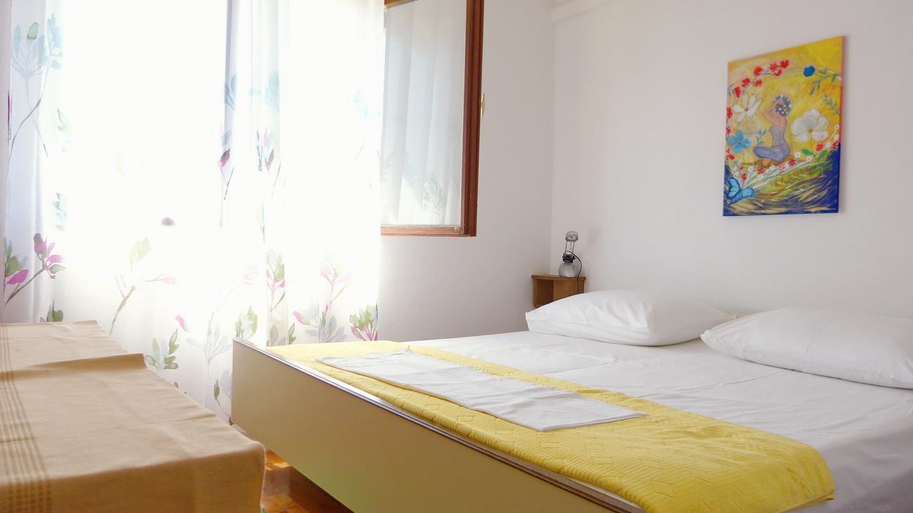 Beach Front Apartments Balica Rat Omiš Eksteriør billede